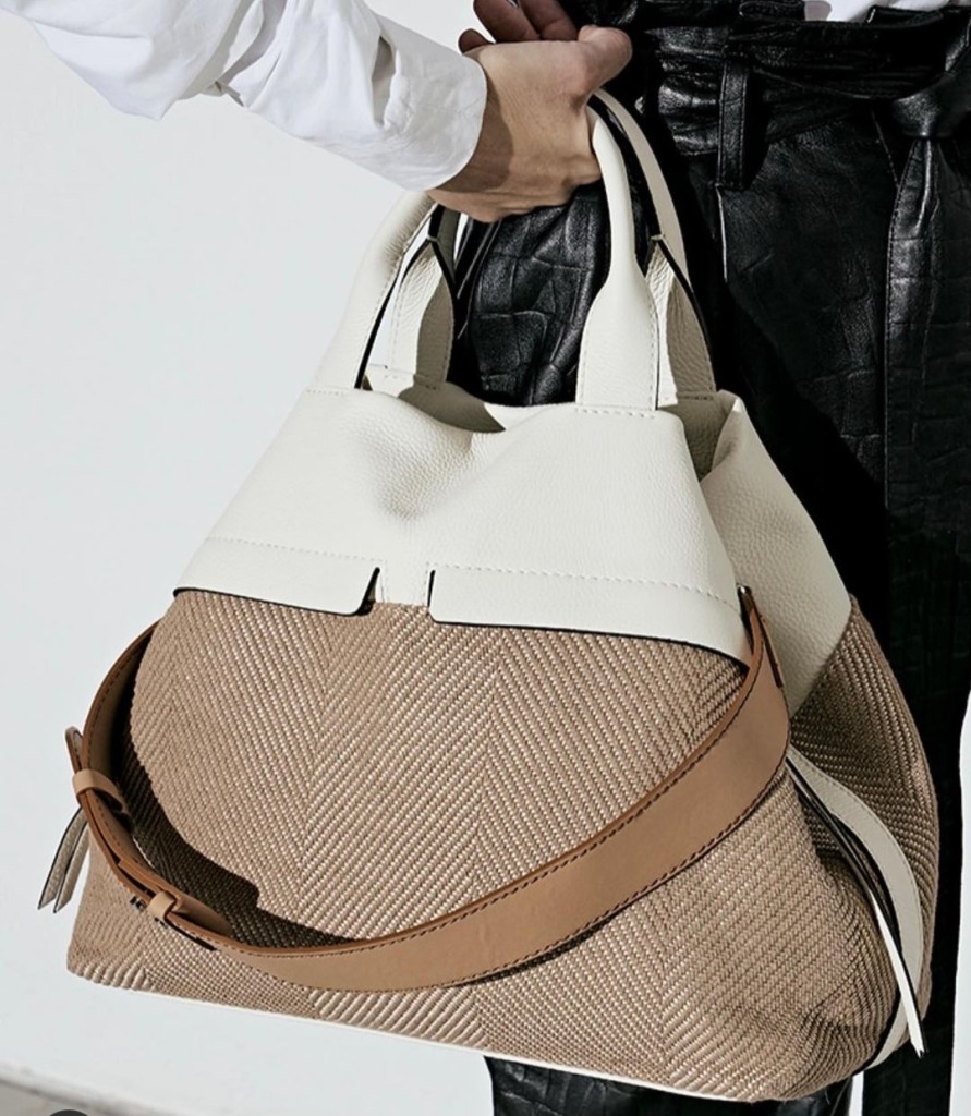 Gianni Chiarini Duna Raffia And Leather Bag