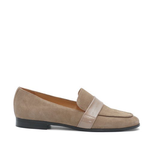 KMB_TAUPE_LOAFERS