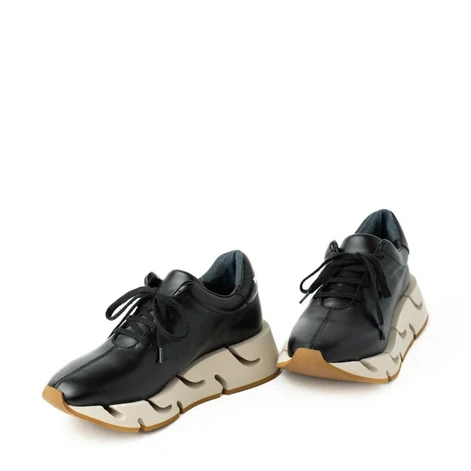 PALOMA_BARCELO_PIA_NAPPA_BLACK_SNEAKERS