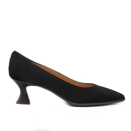 THE_BAG_BLACK_SUEDE_PUMPS