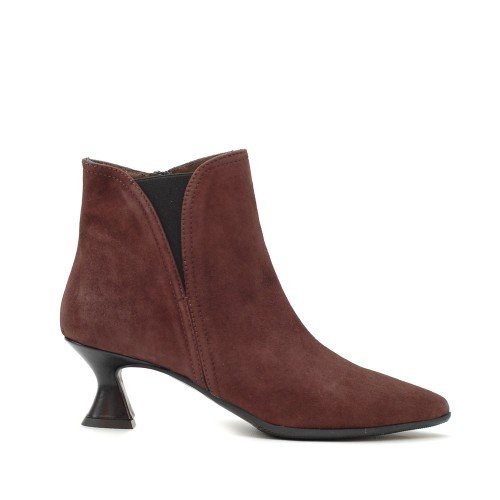 THE_BAG_WINE_ANKLE_BOOTS