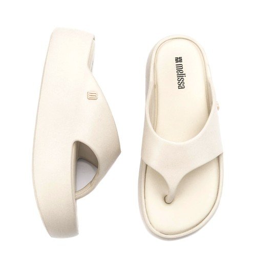 MELISSA_FREE_PLATFORM_CREAM_THONG