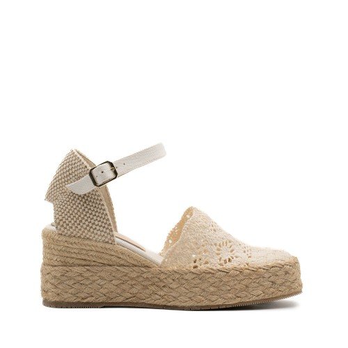 PALOMITAS_KLEO_CREAM_CROCHET_WEDGES