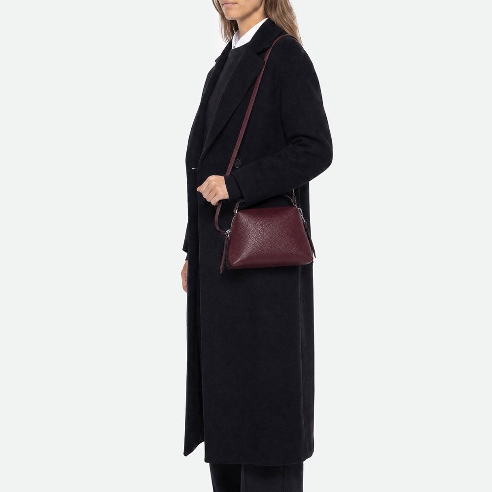 GIANNI-CHIARINI-ALIFA-ANTIQUE-RUBY-GRAIN