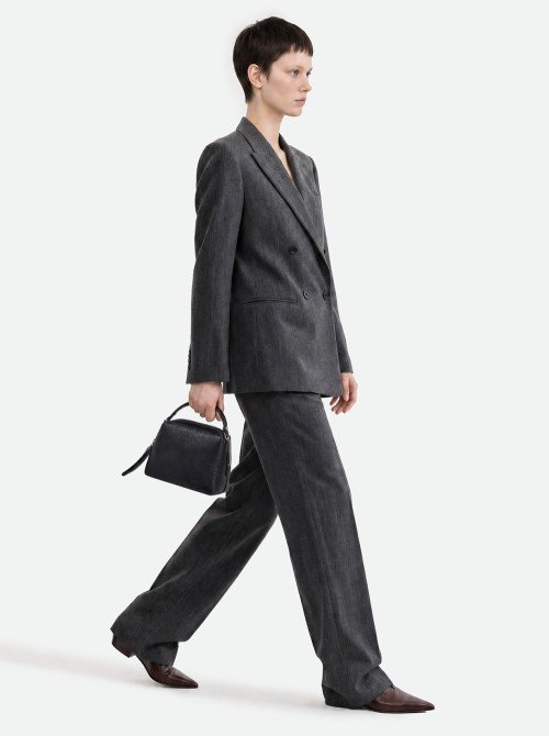 GIANNI-CHIARINI-ALIFA-BLACK-GRAIN