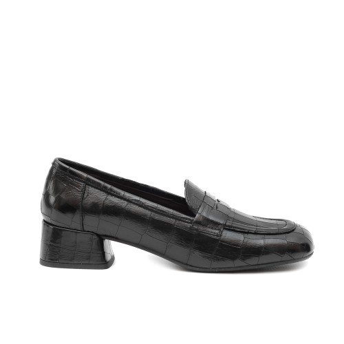 LES-VENUES-BLACK-CROCO-EFFECT-MEDIUM-HEEL-LOAFERS