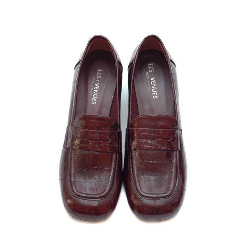 LES-VENUES-BURGUNDY-CROCO-EFFECT-MEDIUM-HEEL-LOAFERS