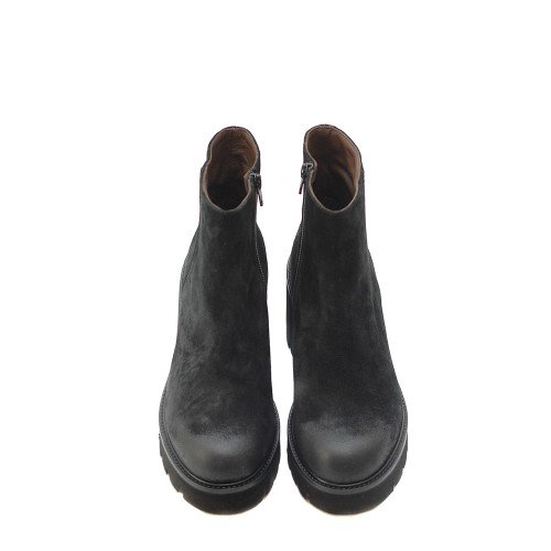 MAT20-BLACK-SUEDE-HEELED ANKLE BOOTS
