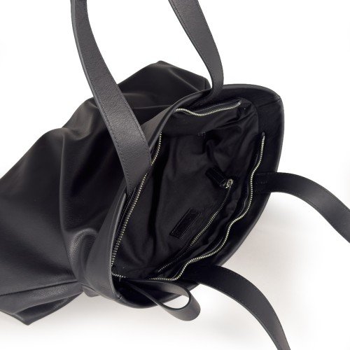 VIC-MATIE-ADRIANA-BLACK-LEATHER-BAG