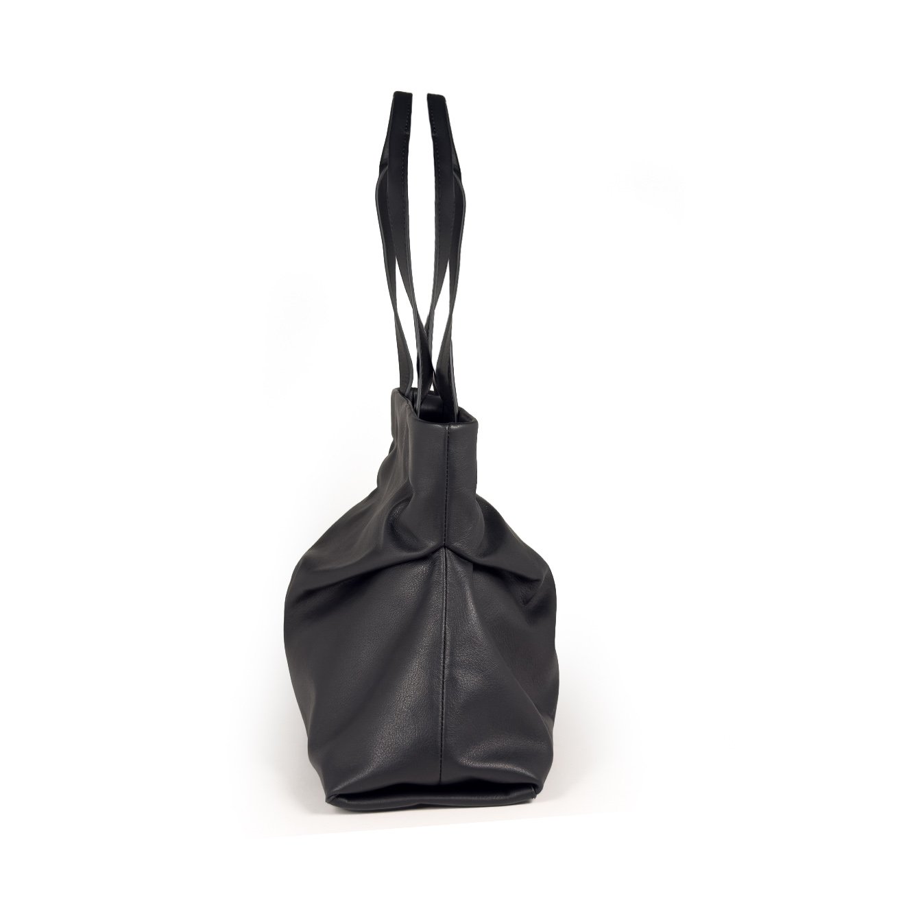 VIC-MATIE-ADRIANA-BLACK-LEATHER-BAG
