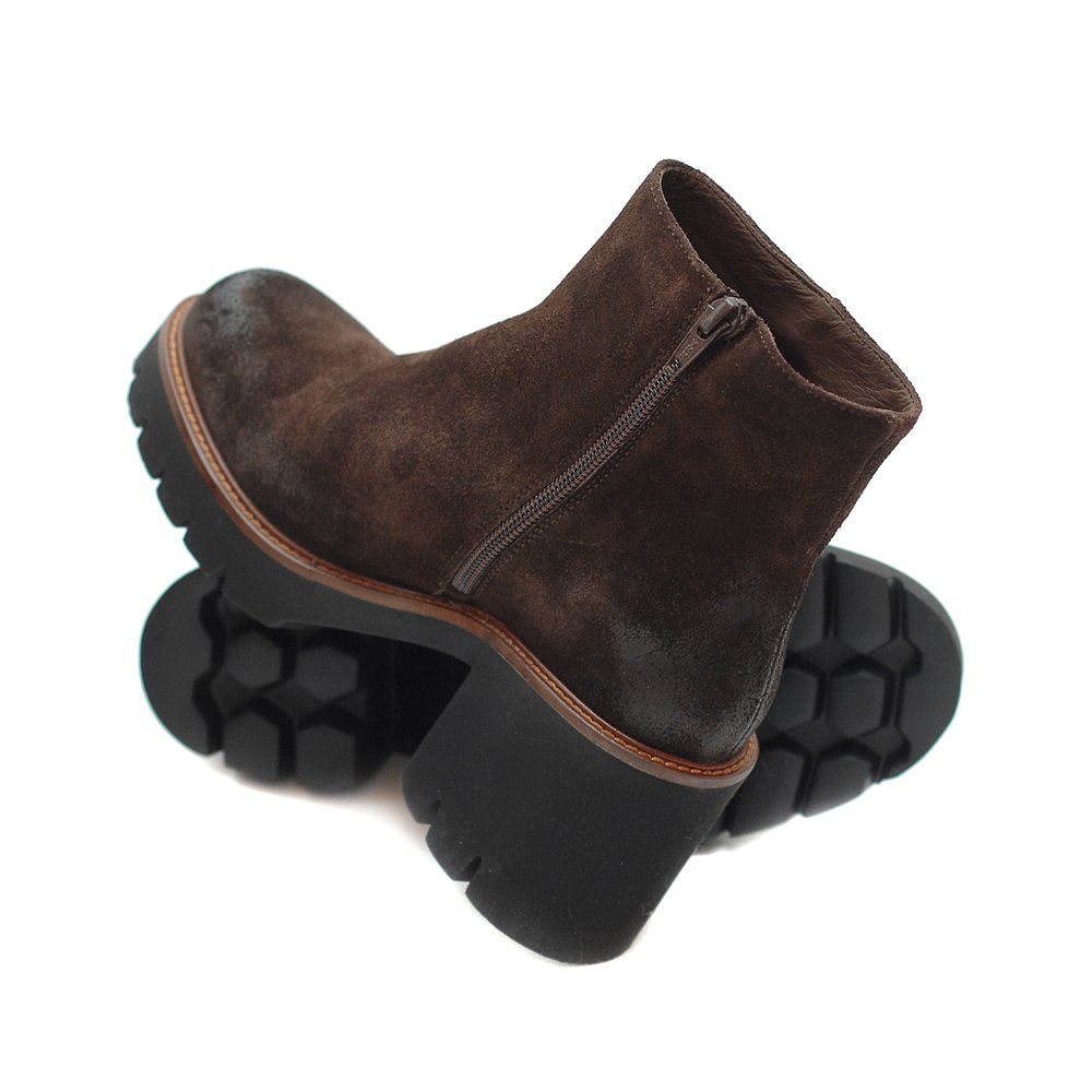 MAT20-BROWN-SUEDE-ANKLE-BOOTS
